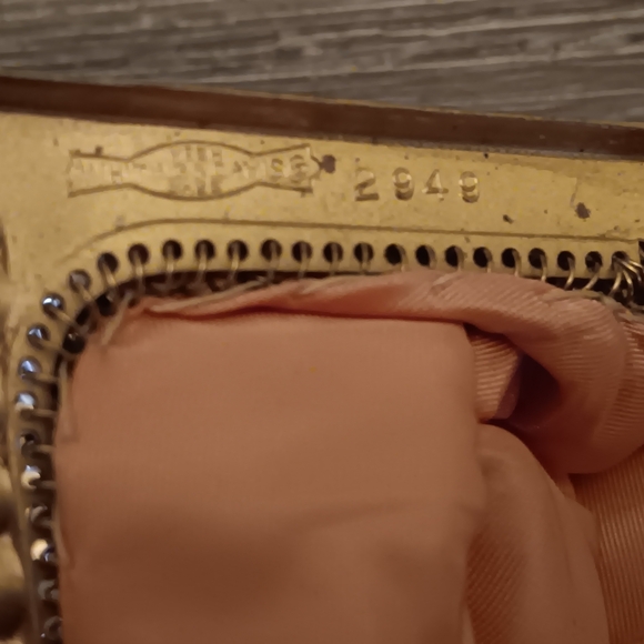 WHITING & DAVIS VINTAGE GOLD MESH BAG - Picture 7 of 13